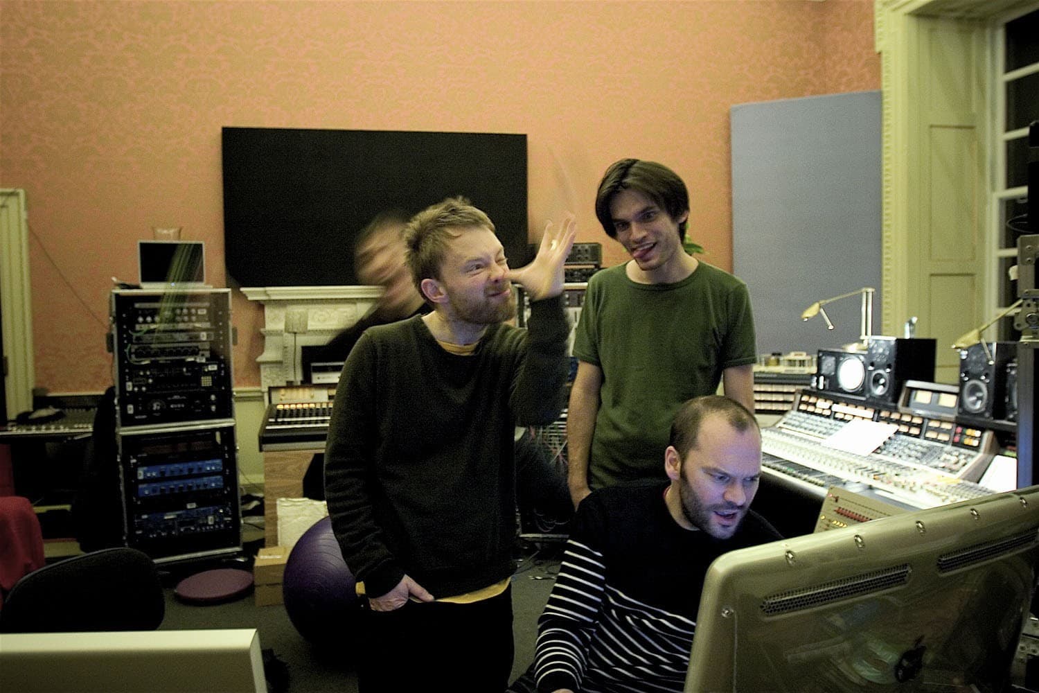 colin, thom, jonny, and nigel working on In Rainbows